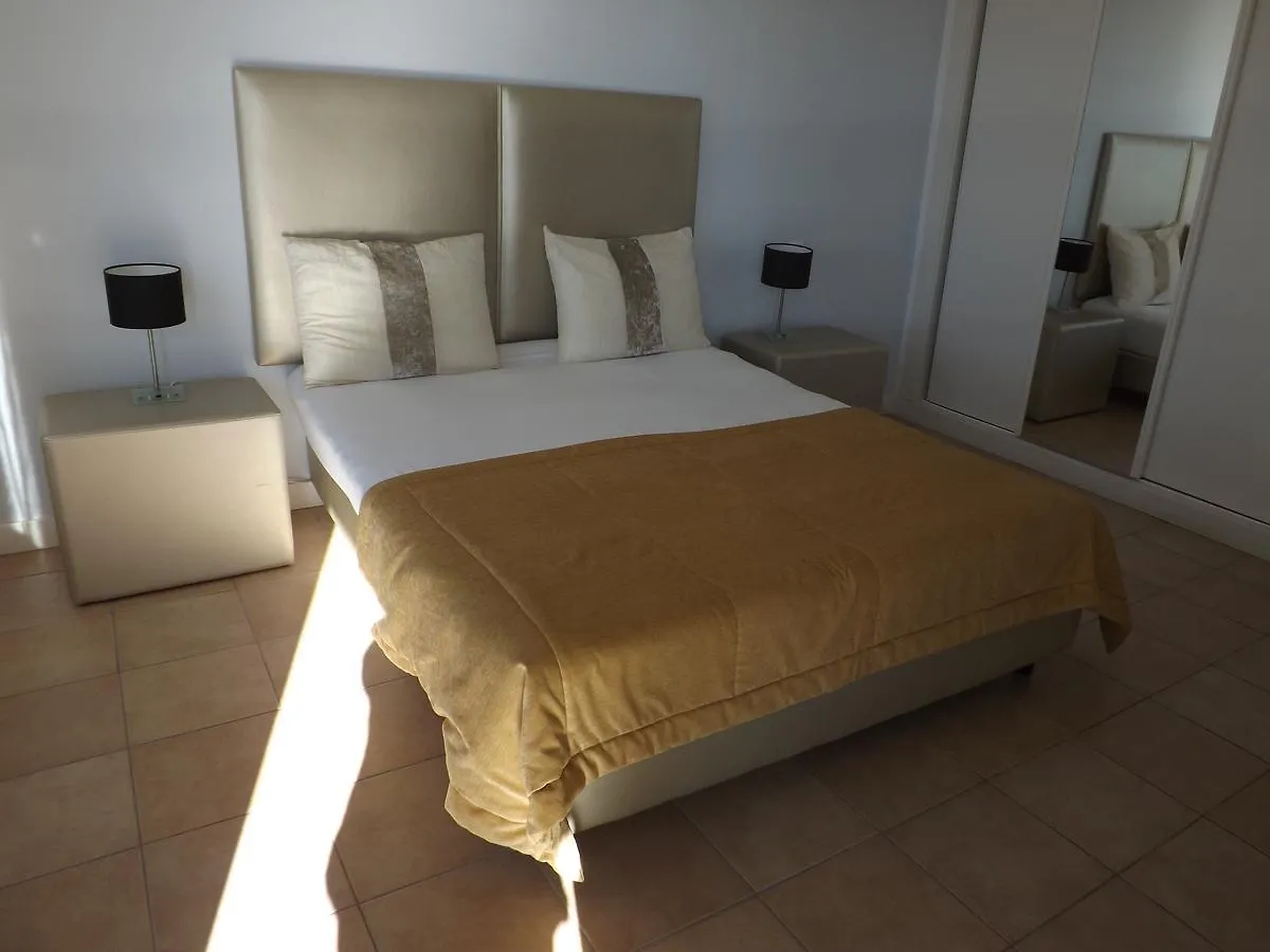 Ocean View Residences Albufeira 4*,